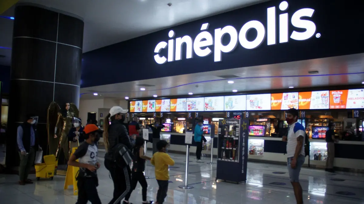 Cinépolis causó polémica por su garantía